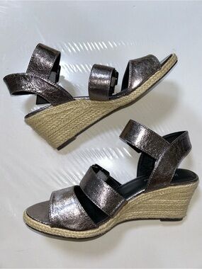 NWOB Michael Antonio Metallic Silver Strappy Wedge Sandals